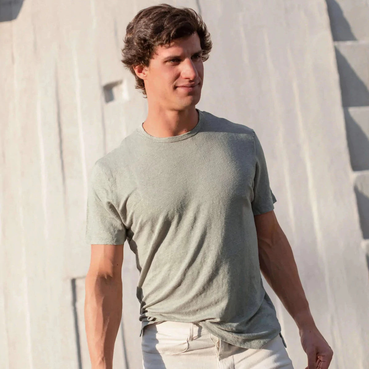 Alex Crane Sun Tee - Moss