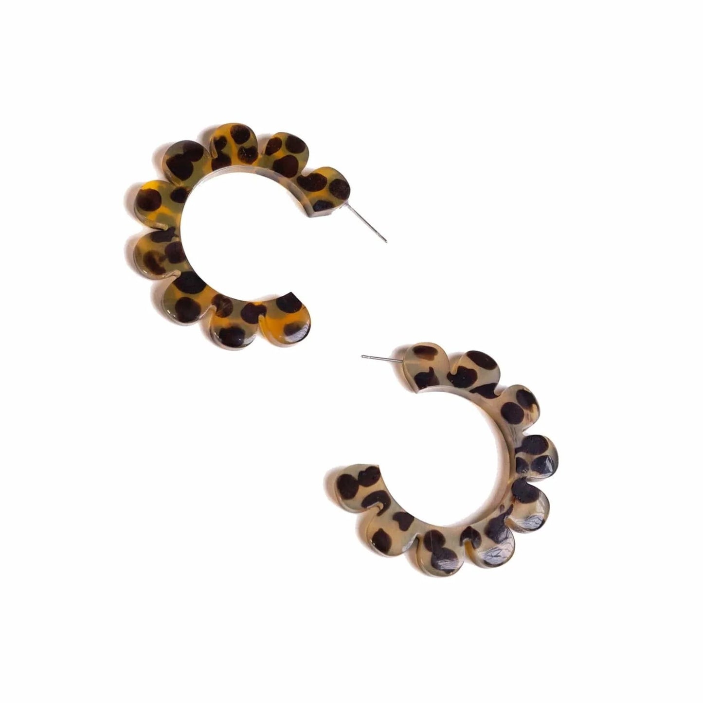 Sunshine Tienda - TORTOISE FLOWER OUTLINE HOOPS