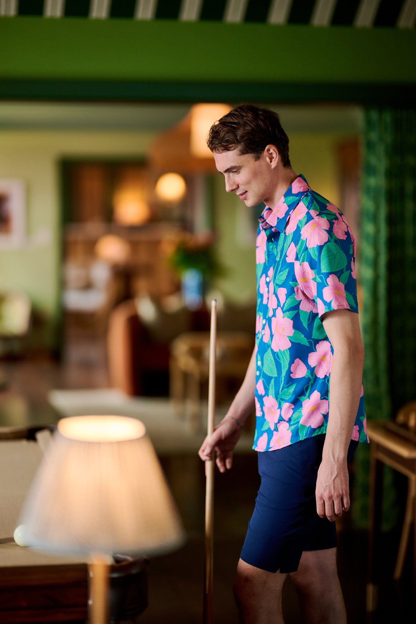 TABS Men's Short Sleeve Performance Shirt - Hibiscus