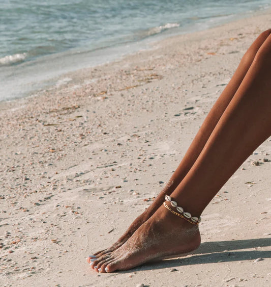 Adriana Pappas - Mini Natural Shell Anklet On Colored Cord