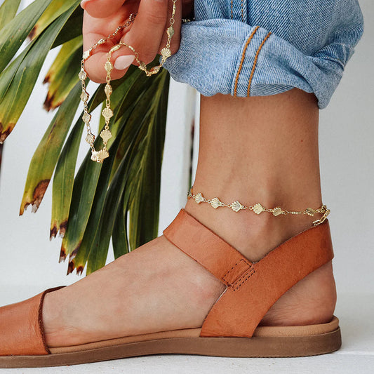 Adriana Pappas - Golden Shells Anklet