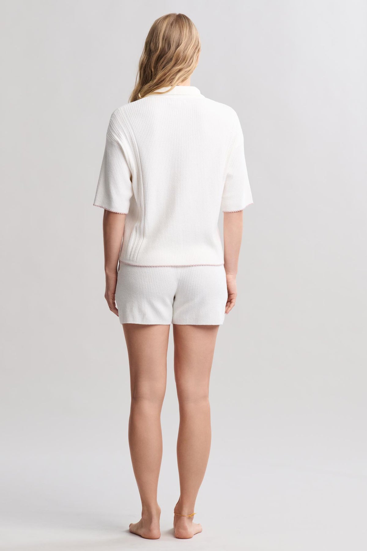 Barefoot Dreams CozyChic Scallop Set - Pearl