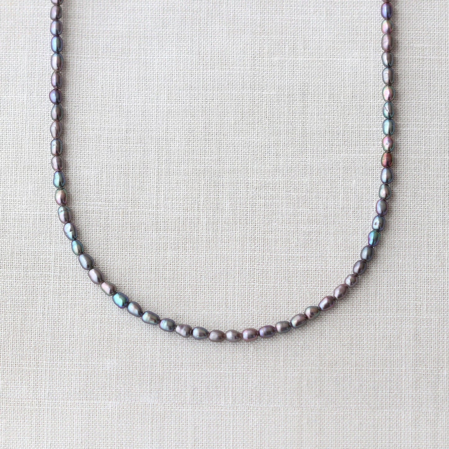 Kris nations - Peacock Pearl Necklace