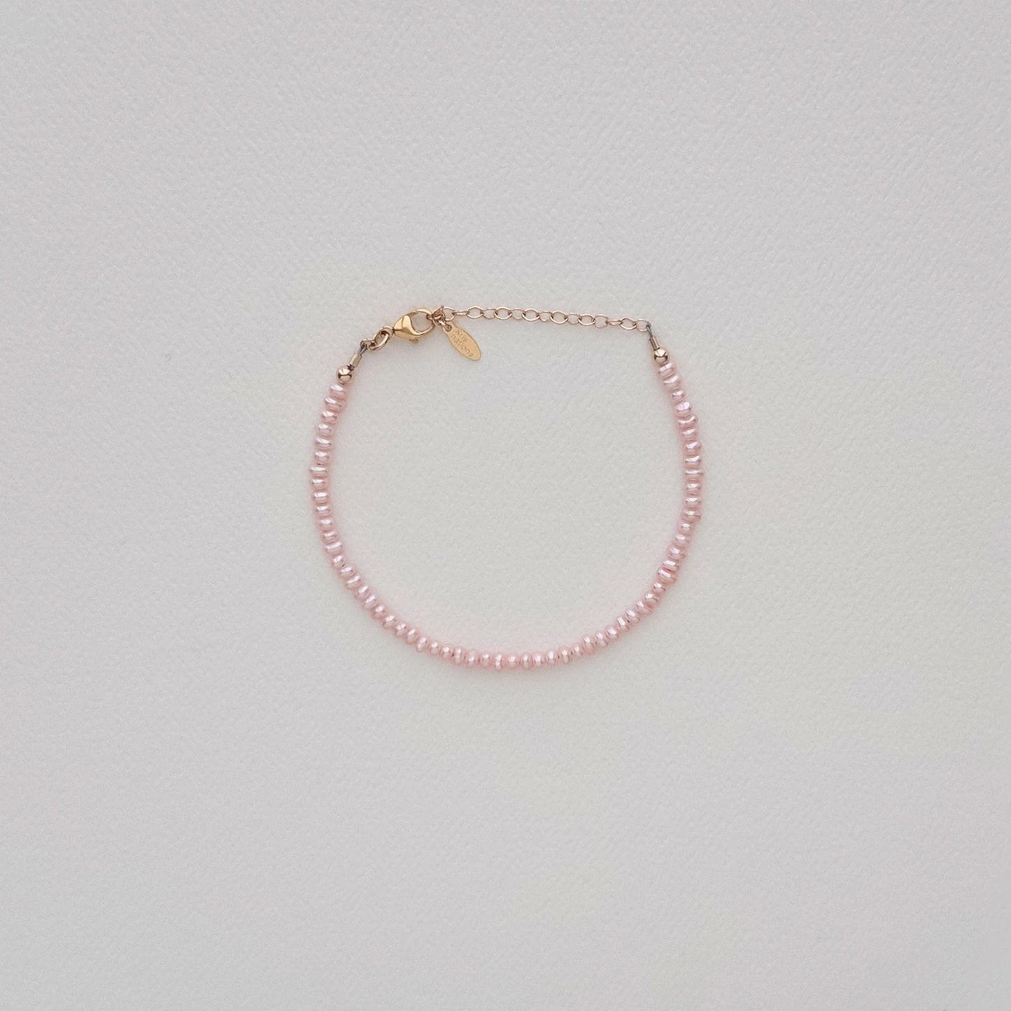 Kris nations - Pink Seed Pearl Bracelet