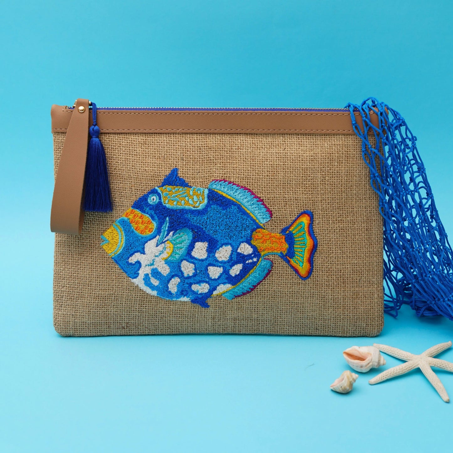 Eyna Co. Clutch - Blue Fish