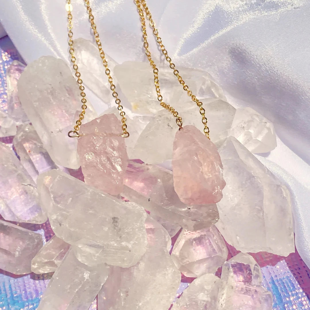 Raw Island Jewels - Mini Necklace Rose Quartz